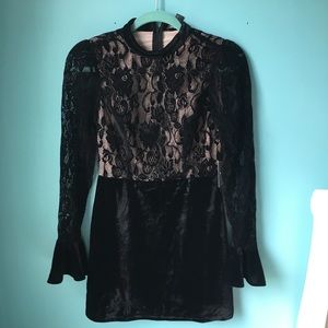 Forever 21 Floral Lace Velvet dress bell sleeves